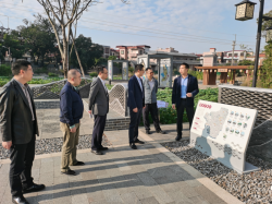 市生態(tài)環(huán)境局黨組書記、局長陳振華到我局“百